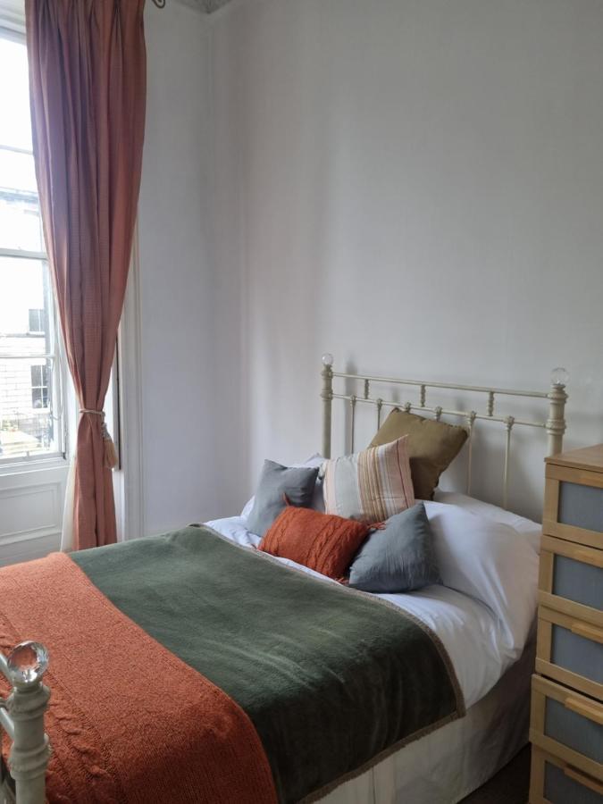 3 Double-Bed Georgian Apartment In Prime Location Edimburgo Exterior foto