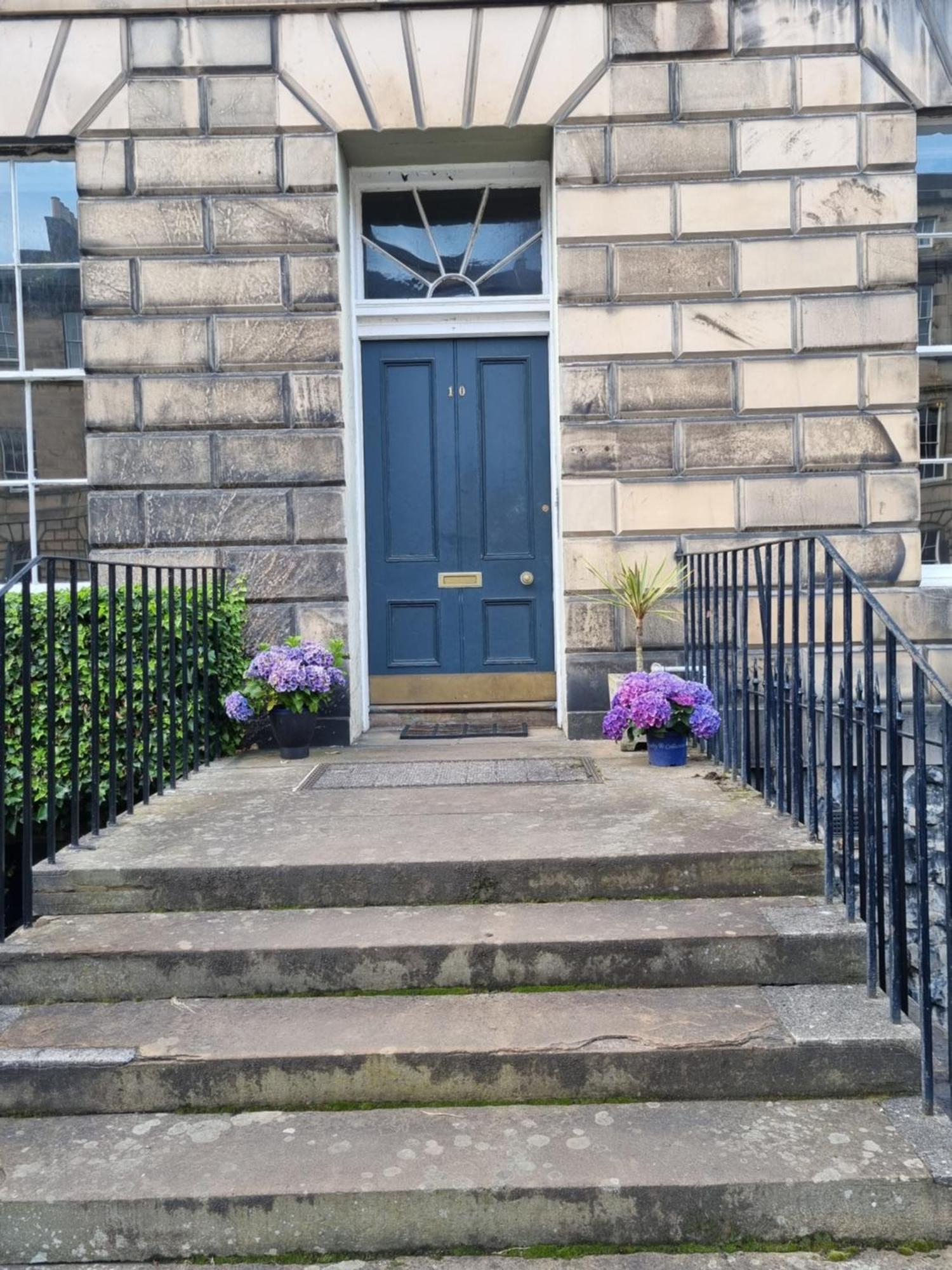 3 Double-Bed Georgian Apartment In Prime Location Edimburgo Exterior foto